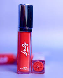 Leatty Moisturizing Lip Gloss Pitaya
