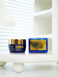 NIU SKIN  BRIGHT & CLEAR FACE CREAM