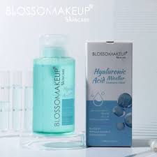 BLOSSOM MAKEUP HYALURONIC ACID MICELLAR CLEANSING WATER